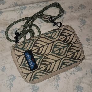 Kavu wallet with strap